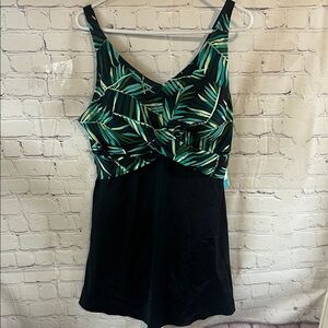 Size 16 Tropical Leaf Print One Piece Swimsuit by Septagle. NWT